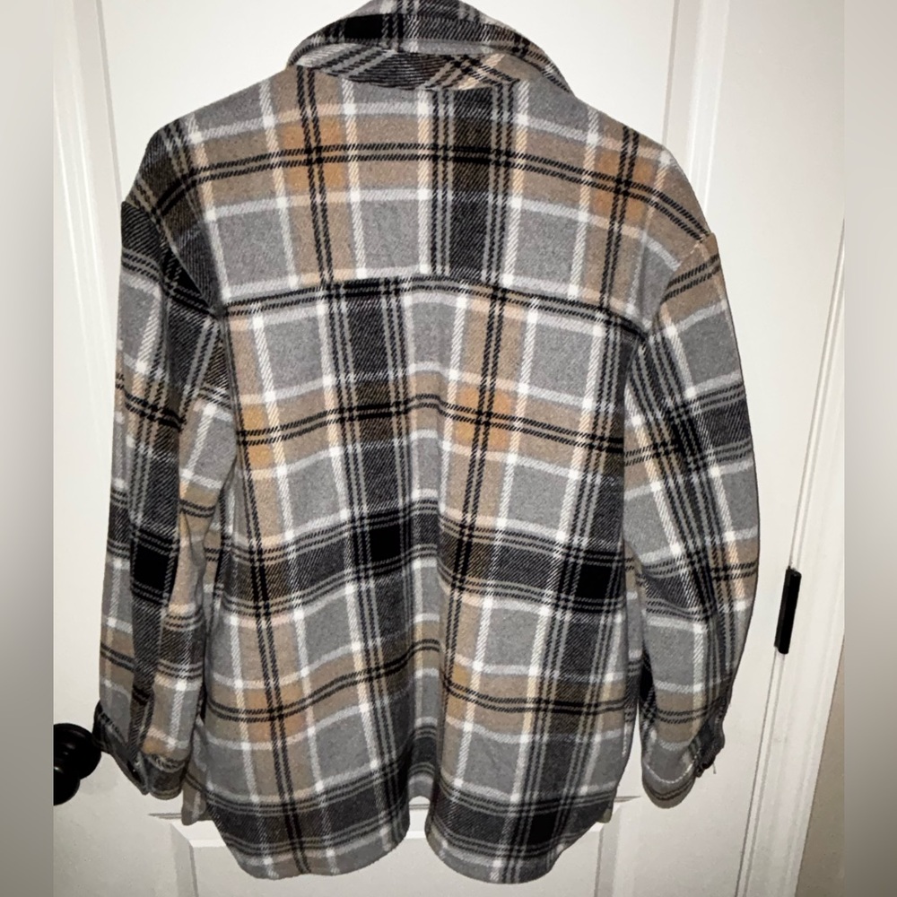 Grey Jacket - Picture 3 of 6